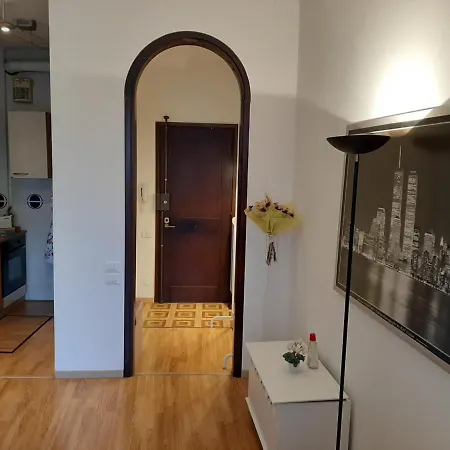Altinate Apartment